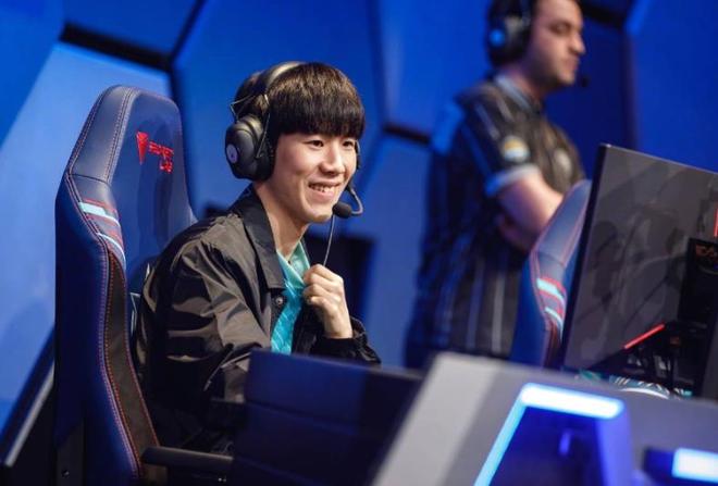 开云登录入口太狠了！转会期复出首秀TheShy新星问鼎冠军表现惊艳，纳达尔连续五场比赛得分超过赛事规则更新的简单介绍