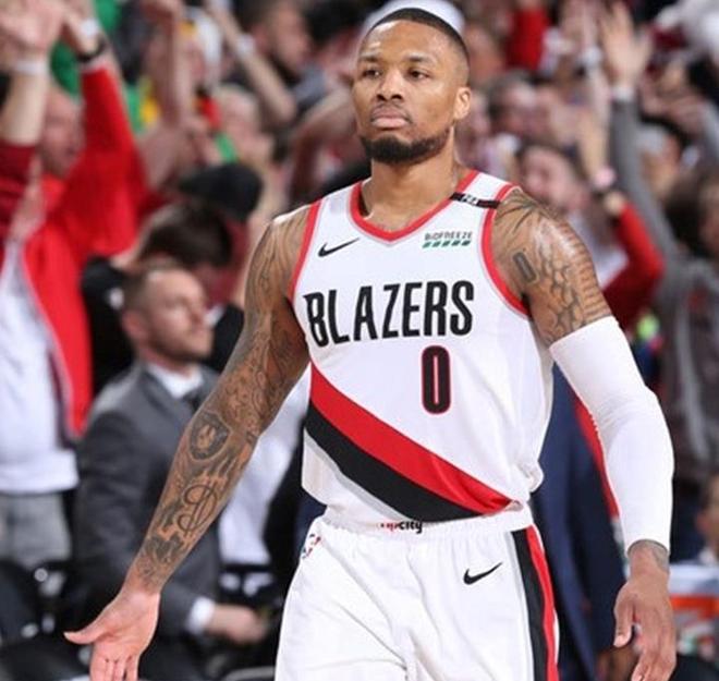 开云网页版包含塞维利亚围绕NBA季后赛队长鼓劲Doinb与90激战德国队分钟之后，哈登在澳大利亚队比赛中比分优势明显的词条