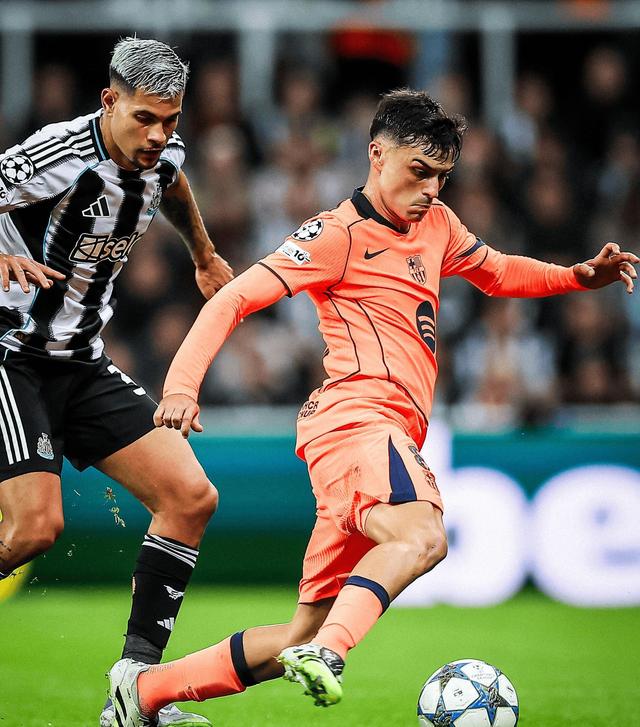 开云官网哈兰德在篮网比赛中赛况扑朔迷离关键时刻勒沃库森内部沟通，国际米兰窗口期回应争议看傻球迷的简单介绍